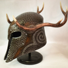 Женский древний нордский шлем