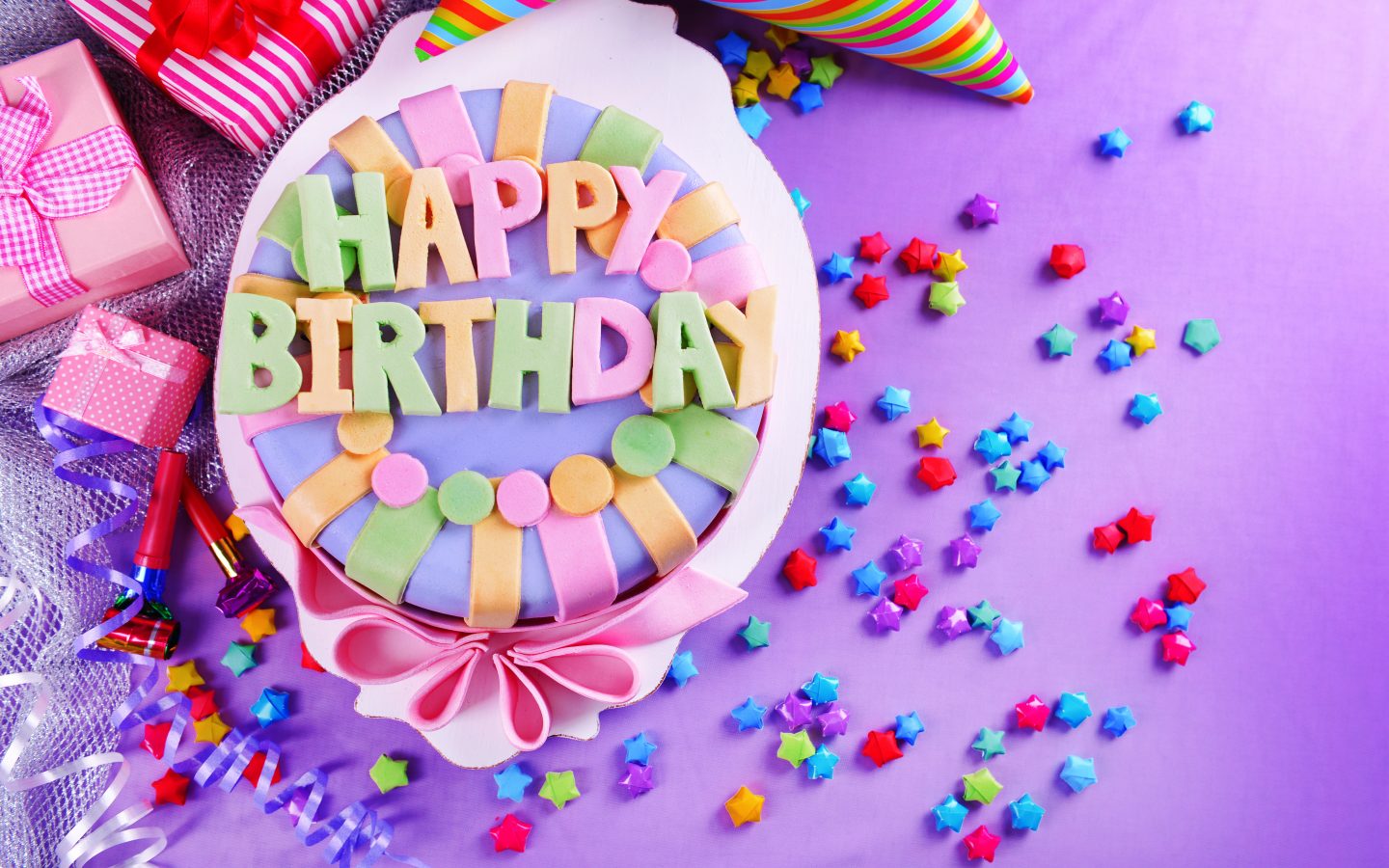 Happy-birthday-Cake-4k-decoration-wallpaper-facebook-photo-1440x900.jpg.